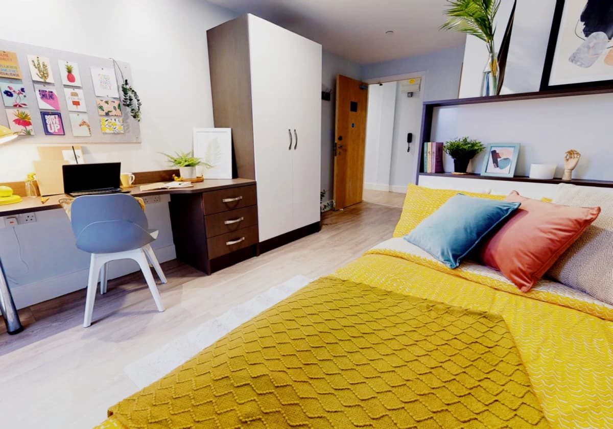 iQ Penworks House image