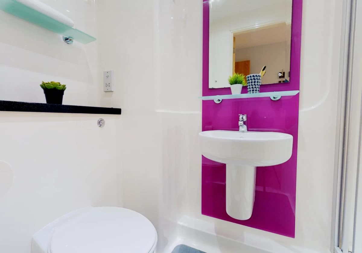 iQ Penworks House image