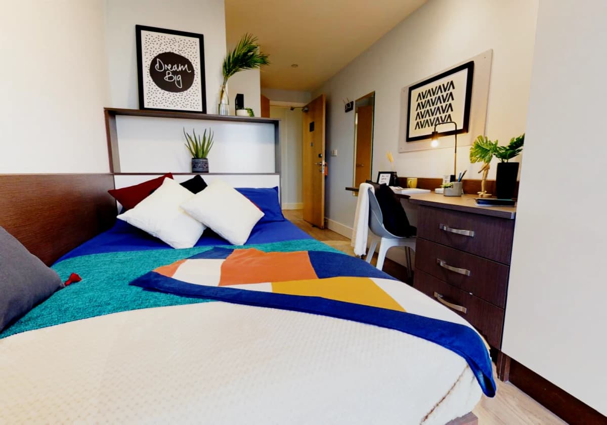 iQ Penworks House image