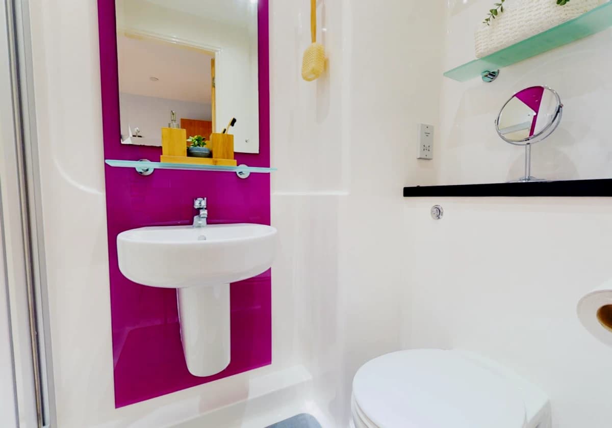 iQ Penworks House image