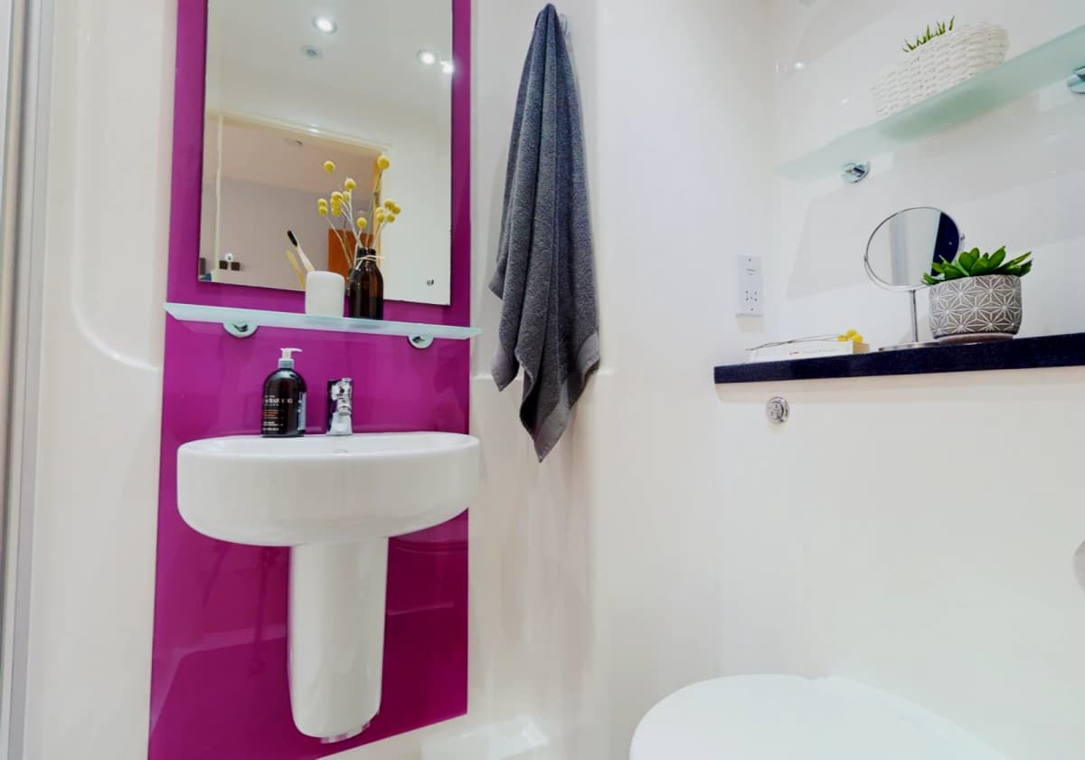 iQ Penworks House image