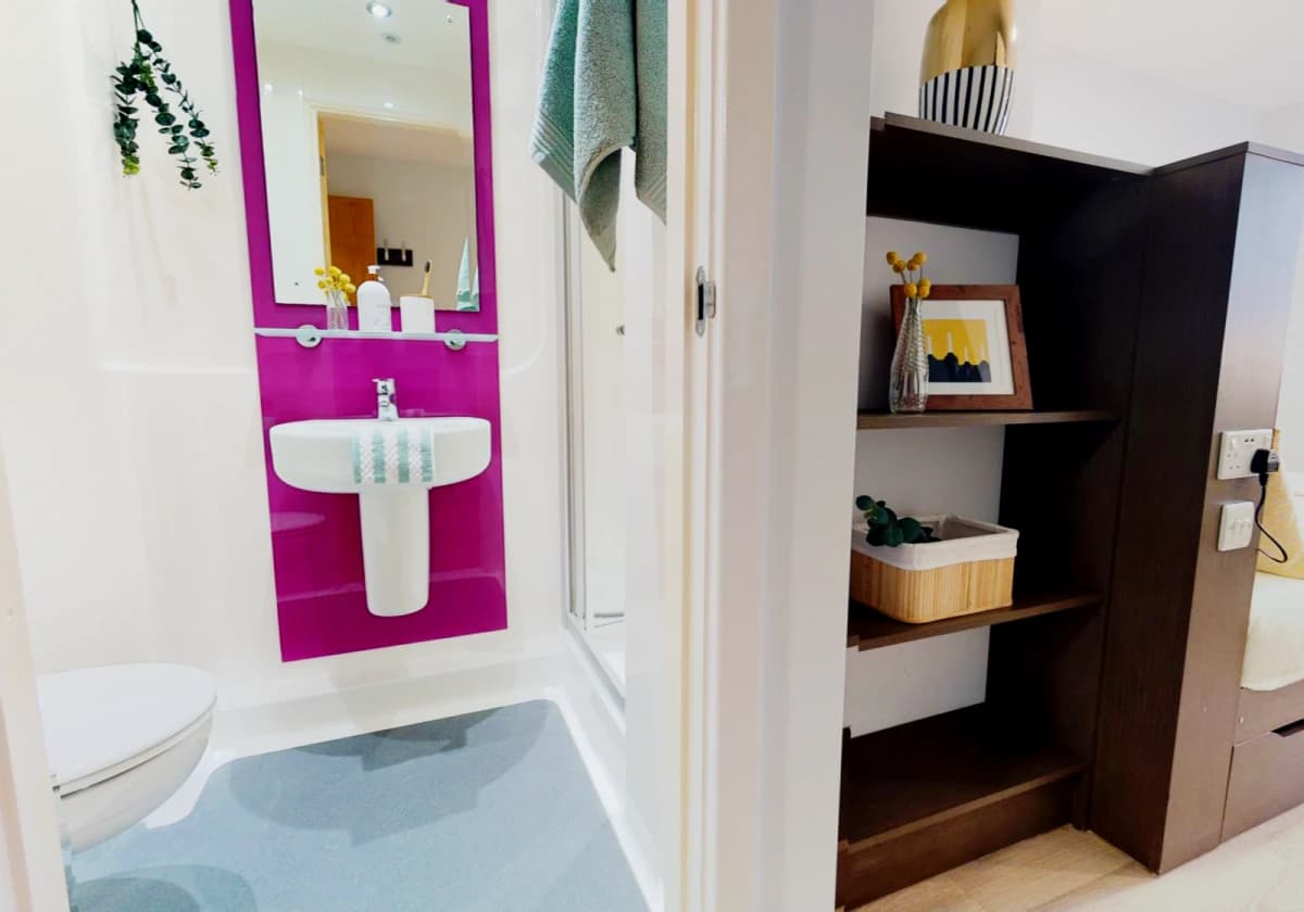 iQ Penworks House image