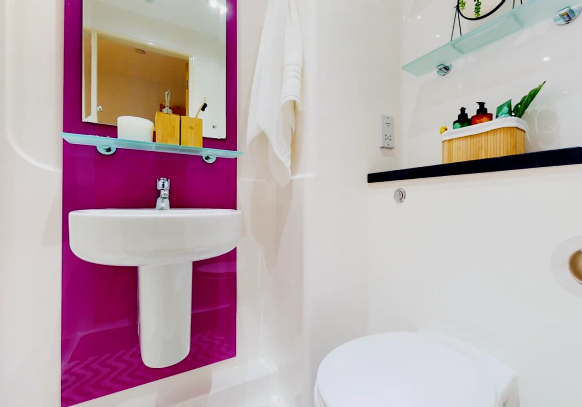 iQ Penworks House image