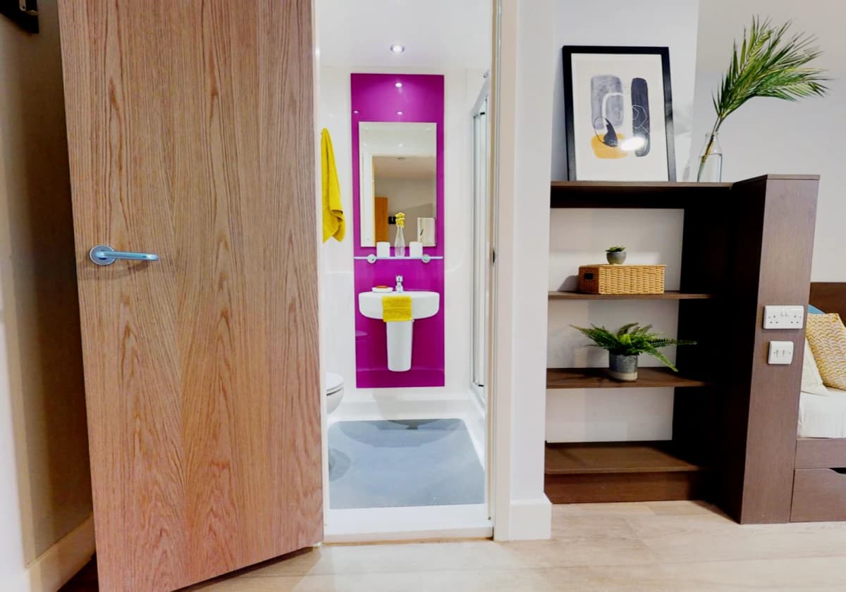 iQ Penworks House image