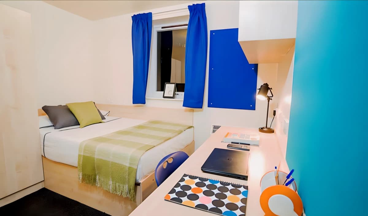Classic En-Suite