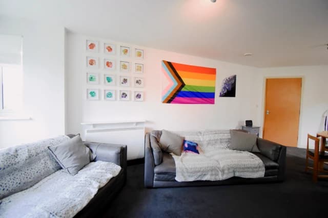 2 Bedroom 2 Bathroom