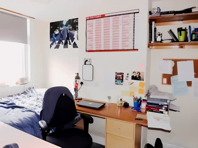 5 Bed, 1 Bath