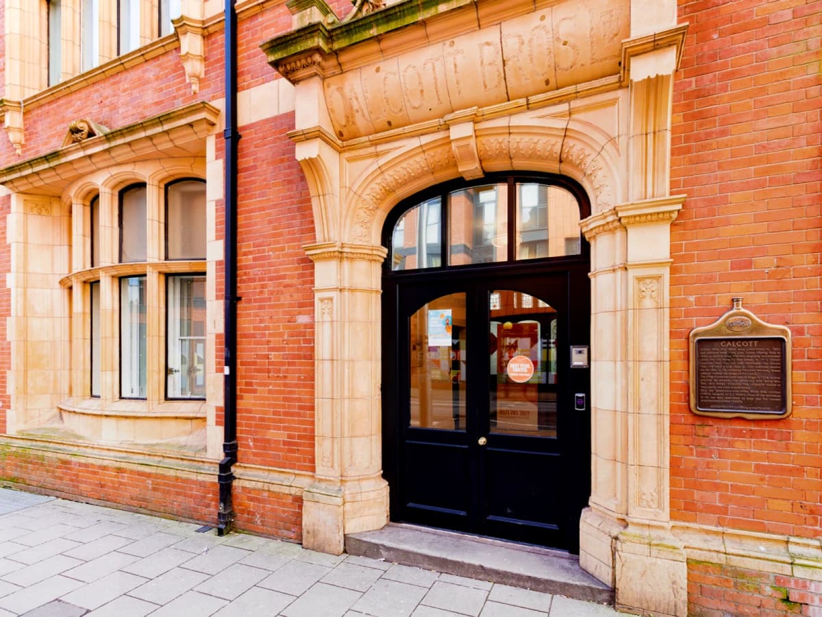Calcott Ten image 2