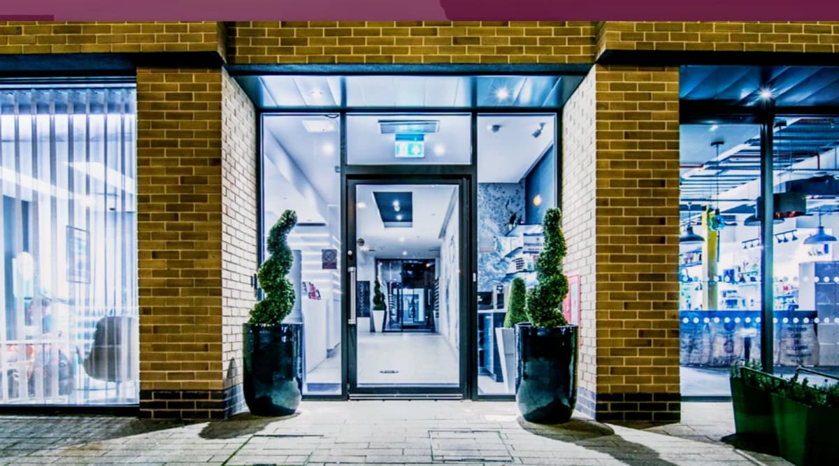 33 Parkside image 4