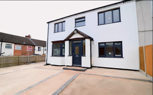 Entire Place·3B3B··2·8 Knight Avenue