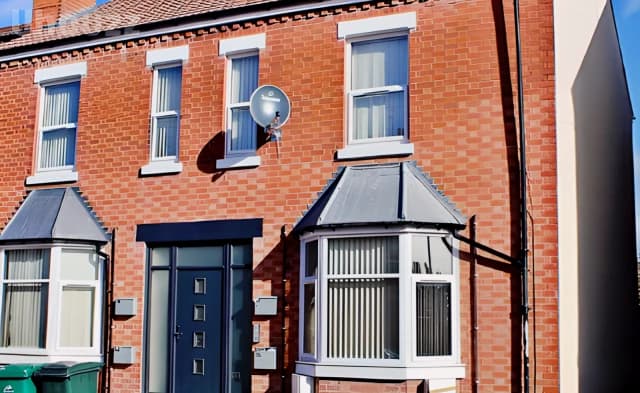 Entire Place·1B1B··1·Stanley Road