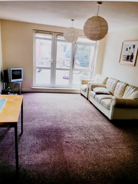 2 bedroom 2 bathroom