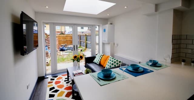 5 Bedroom