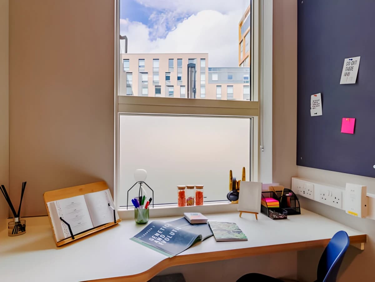West Wing image