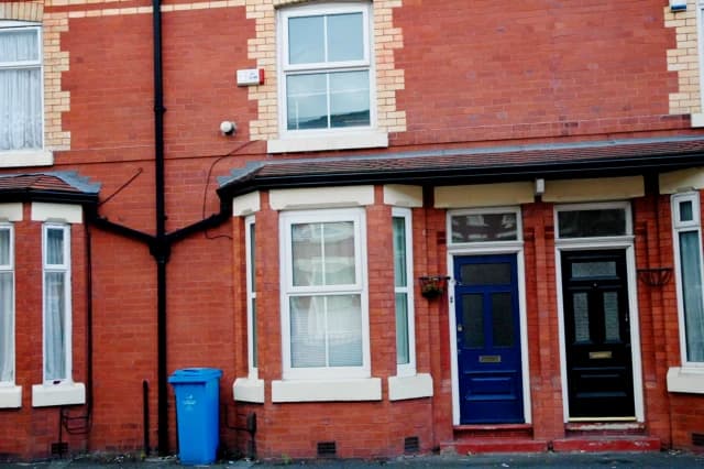apartment near Parkfield Street image 2