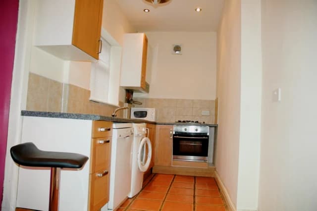 apartment near Parkfield Street image