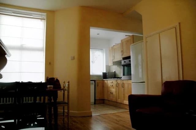 apartment near Parkfield Street image