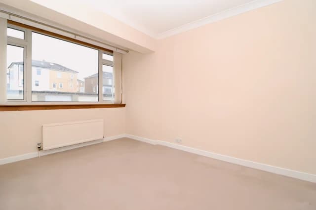 3Bedrooms, 1Bathrooms