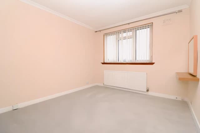 3Bedrooms, 1Bathrooms