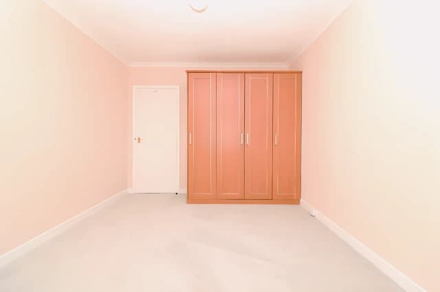 3Bedrooms, 1Bathrooms