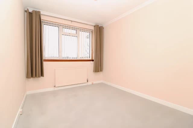 3Bedrooms, 1Bathrooms