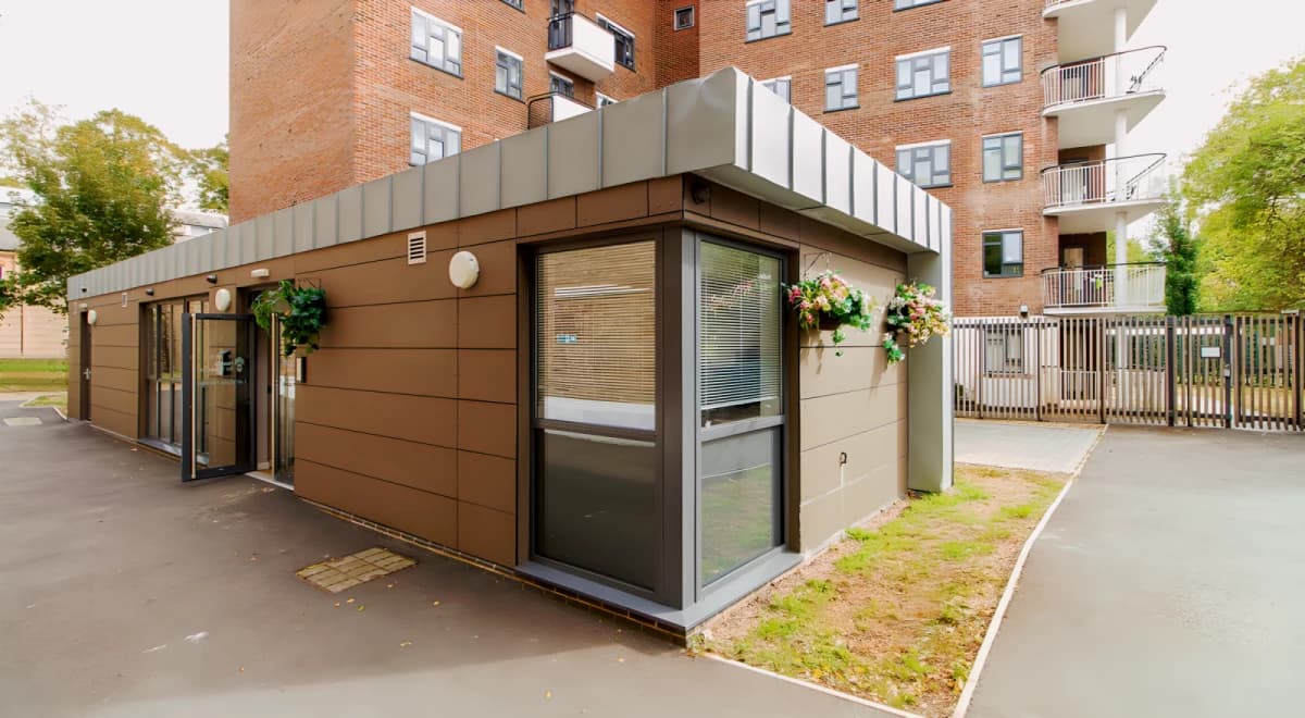 Surrey Quays Landale House image 3