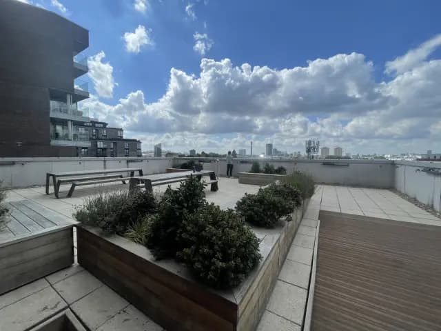 Outdoor Features