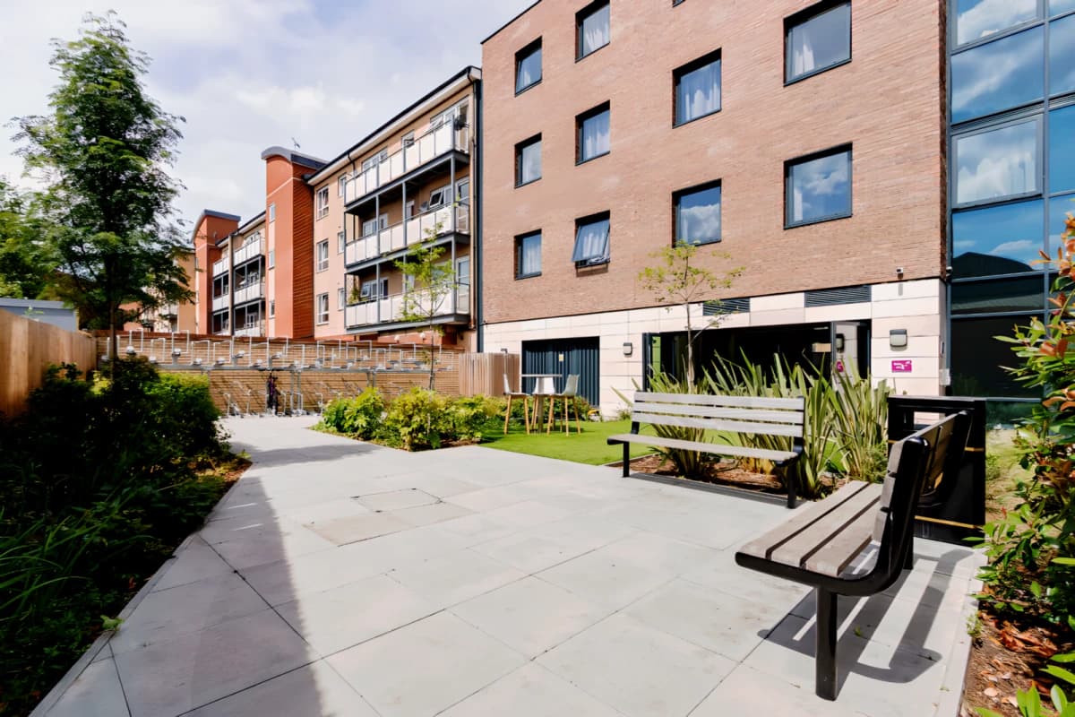 Outdoor Features