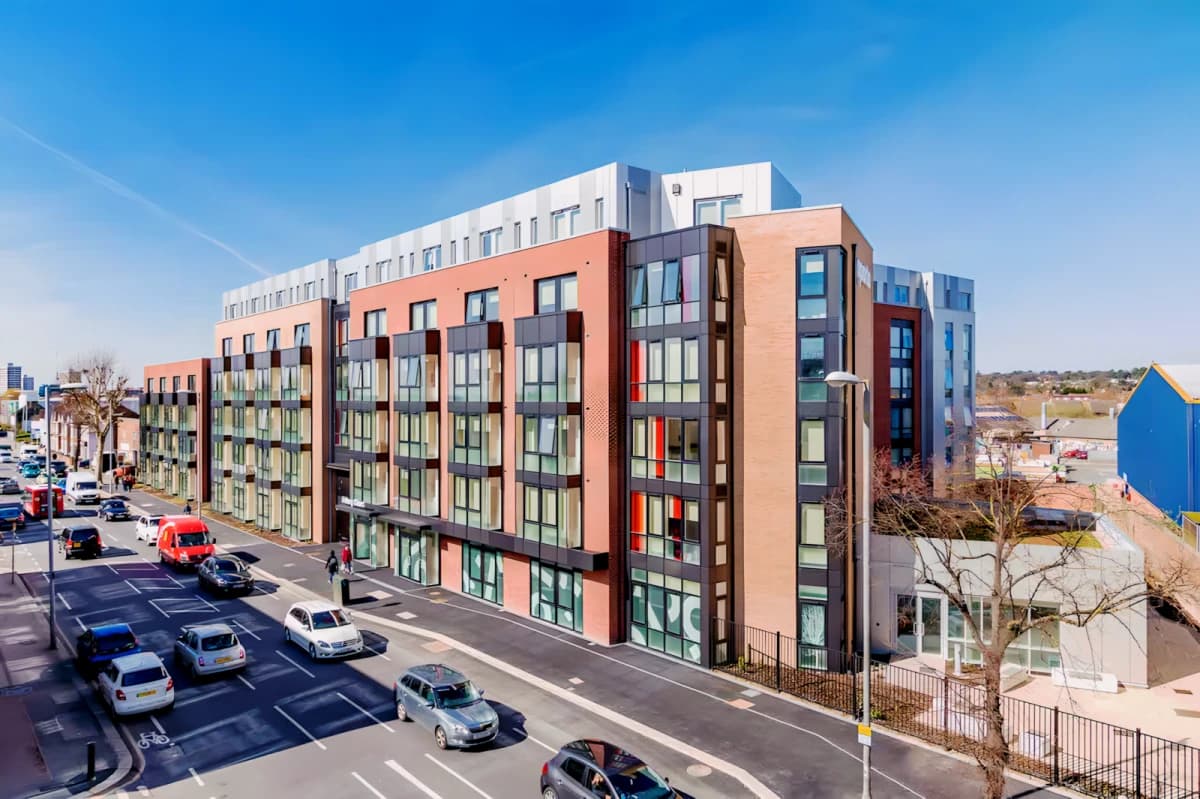 Arbury Court Kingston image 2