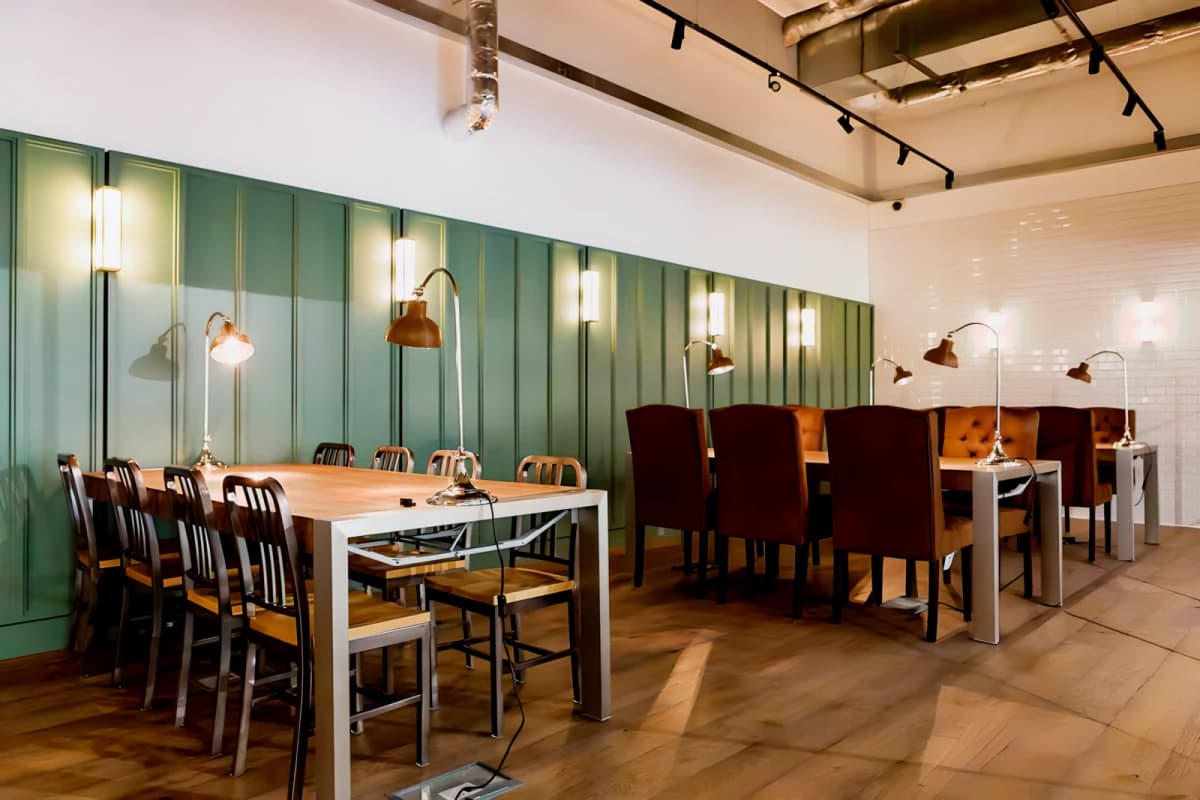Gob White City Residence image