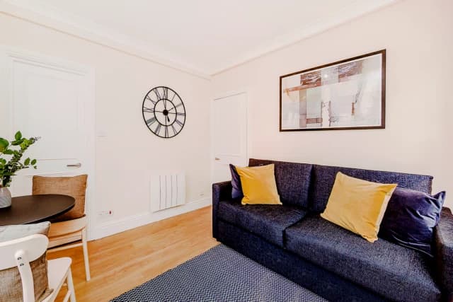 SL-Endell Street image