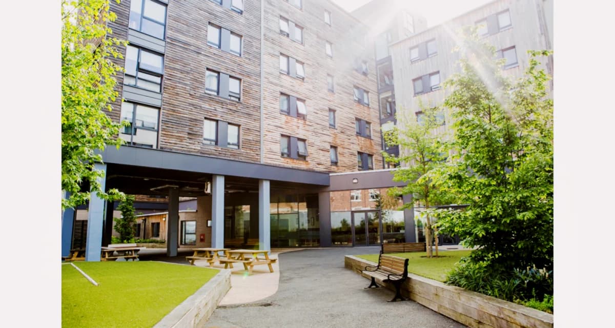 Lit Highbury Residence image 3