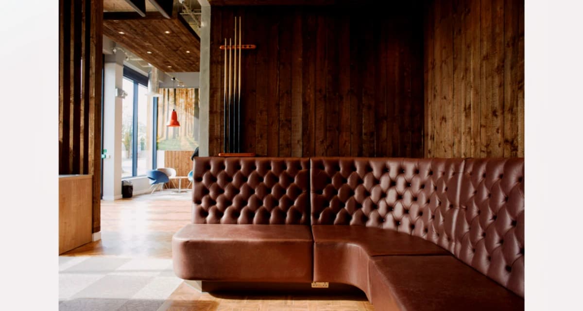 Lit Islington Residence image