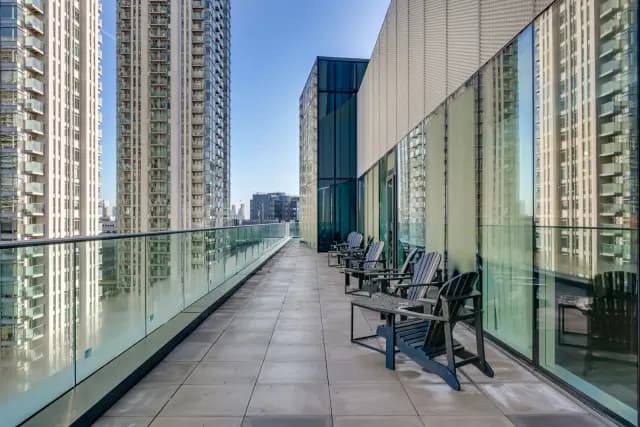 Outdoor Features