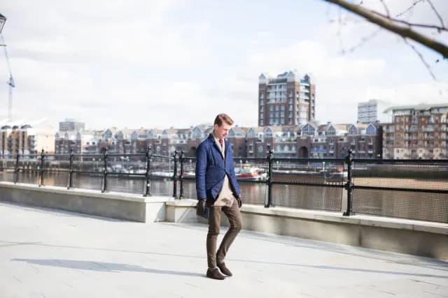 Fulham Riverside image 4