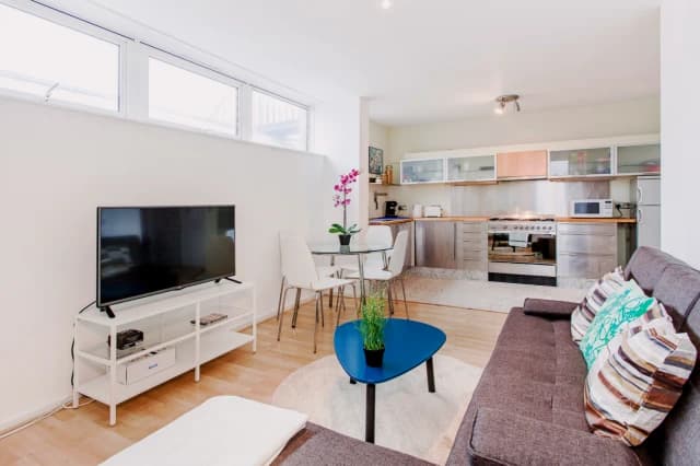 SL-Macklin Street image