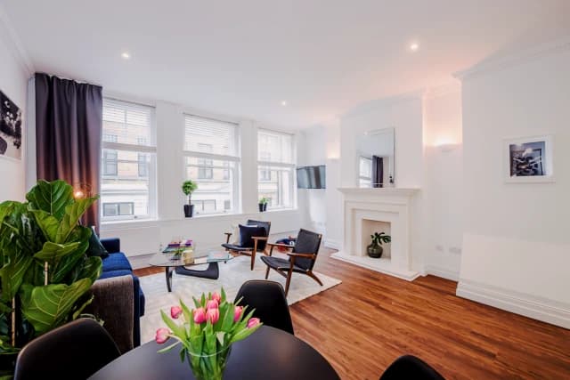 SL-Flat 1, Greek Street image