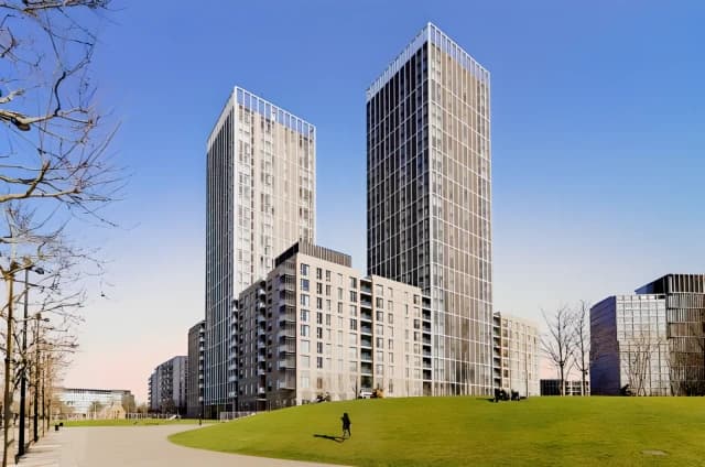 Laurel Point image