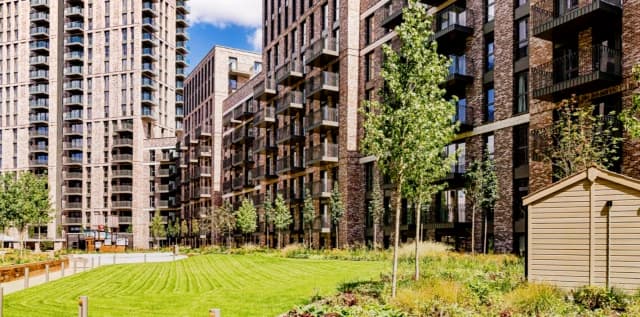 Canada Gardens image 2