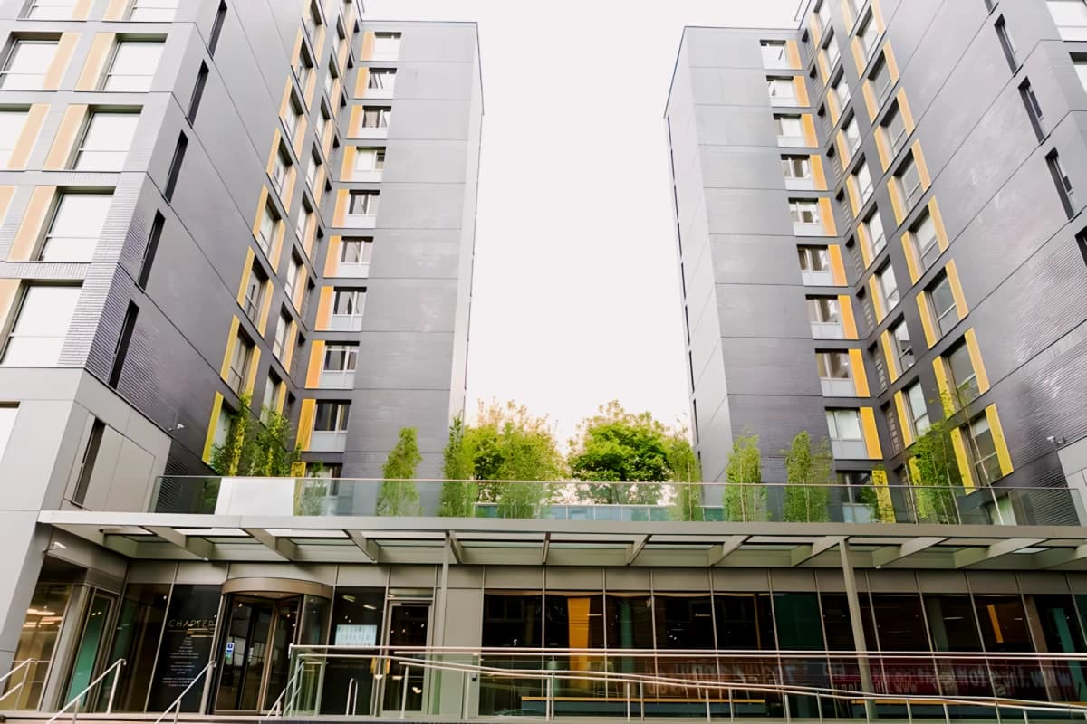 Gob Lewisham Residence image 2