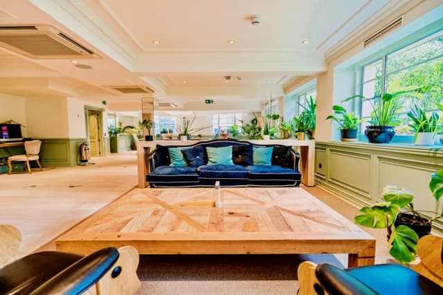 SL-Albany Residences image