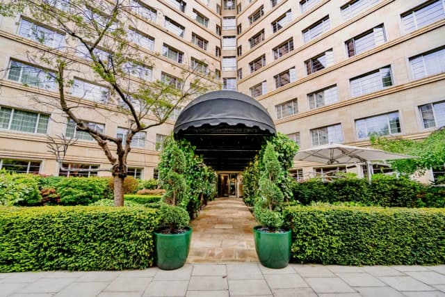 SL-Albany Residences