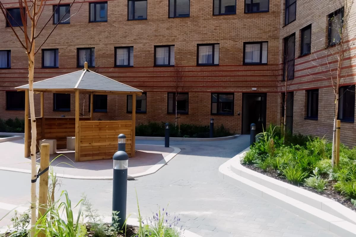 Outdoor Features