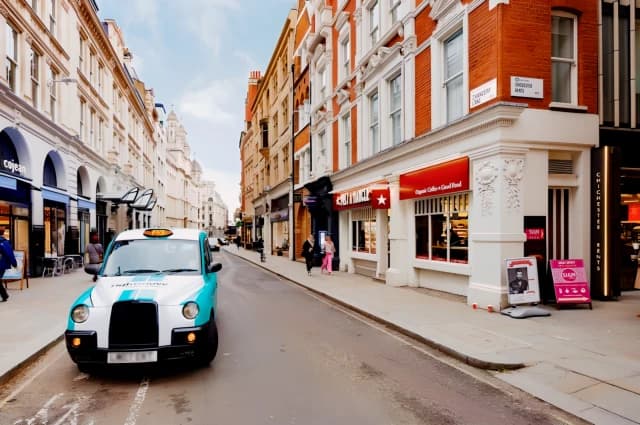 Chancery Lane Apartments image 2