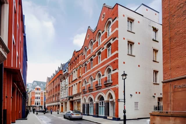 Chancery Lane Apartments image 4