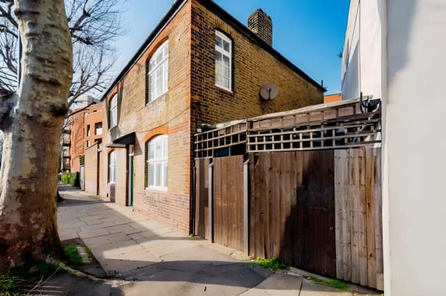 Deptford Serviced Apartments image 4
