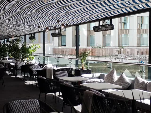 Hyatt House London Stratford image 2