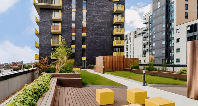 Outdoor Features