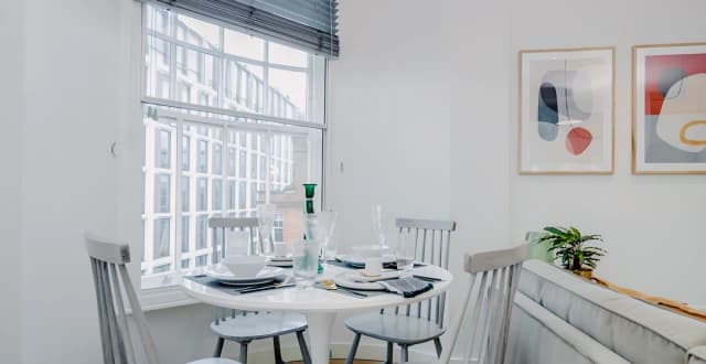 Fitzrovia image 4