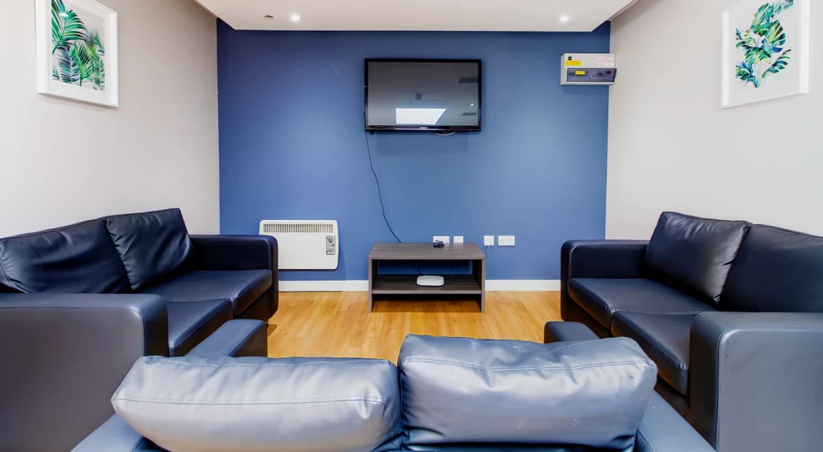 Lit Landale House image